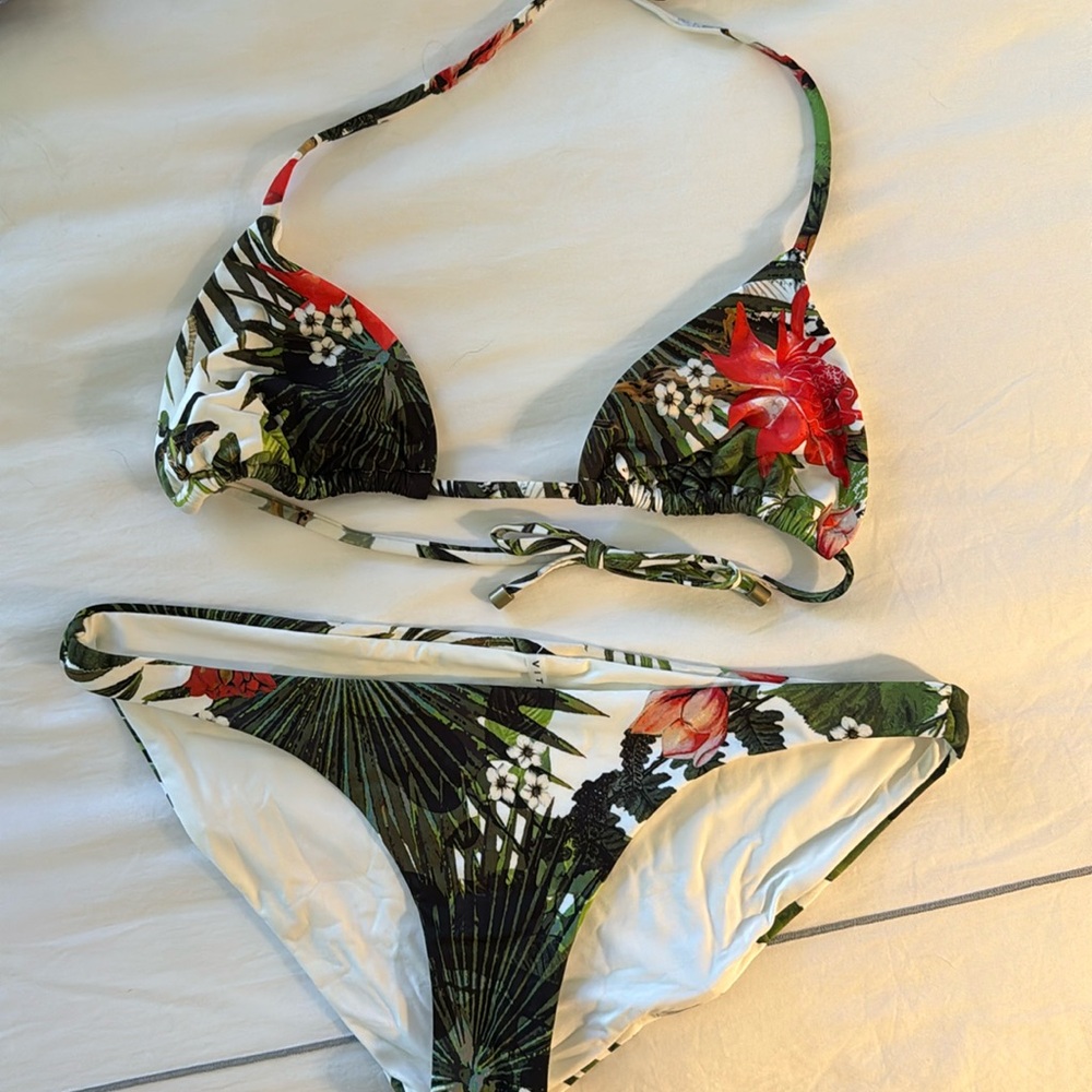 Vitamin A bikini